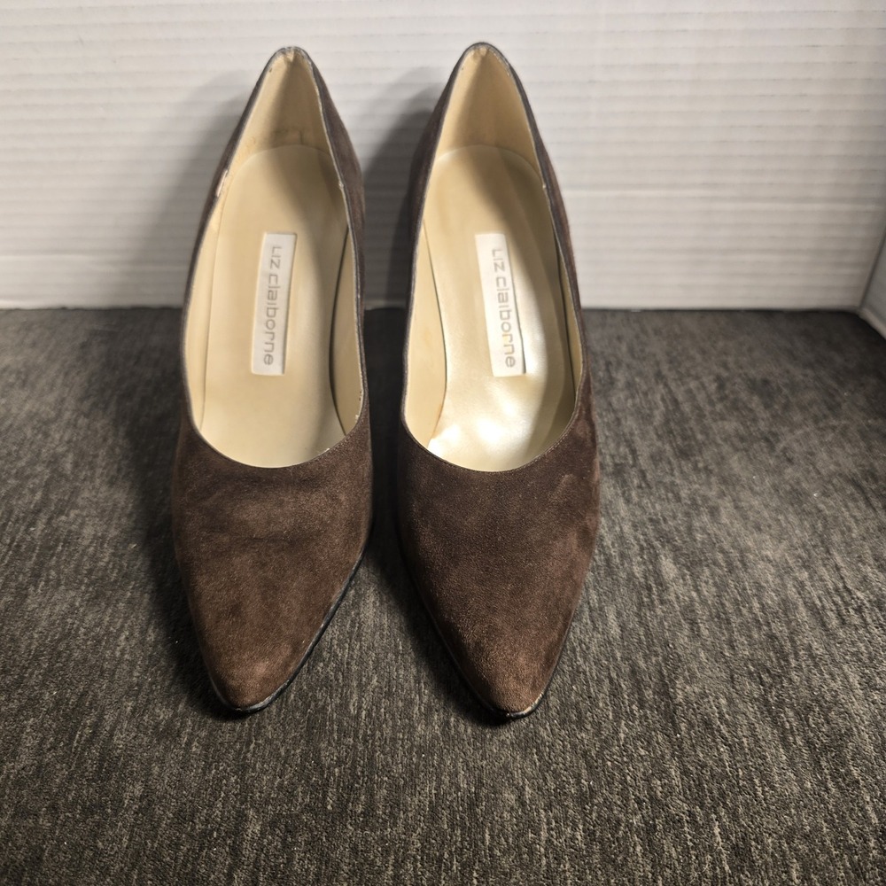 Liz Claiborne Brown Suede Pumps Size 6.5M Made In Spain Neutral Careercore